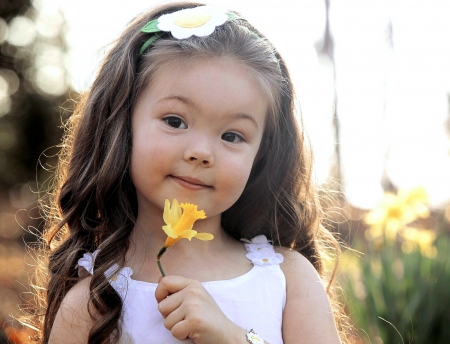 Sweet smile - fflower, smile, girl, sun