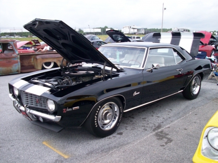 Tuxedo Black Camaro - GM, Chevy, 1969, Classic