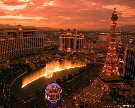 Modern Architecture (Las Vegas) - french, modern, eiffel tower, france, architecture, paris