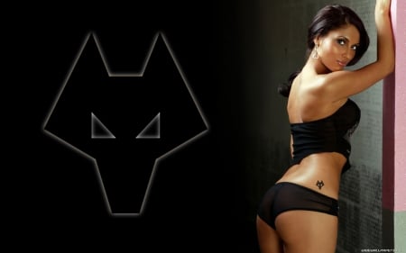 Wolves FC - wolverhampton wanderers, wwfc, wolverhampton, bum, wolves, england, football, fc, wanderers, woman, screensaver, soccer, sexy, wallpaper