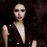 Nina Dobrev