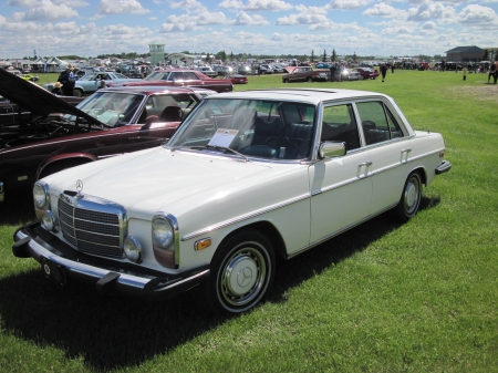 1976 Mercedes Benz 280 Sedan - grills, tires, headlights, photography, Mercedes, White