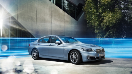 BMW 5 ActiveHybrid 2014