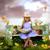 âœ¼Little Girl Readingâœ¼