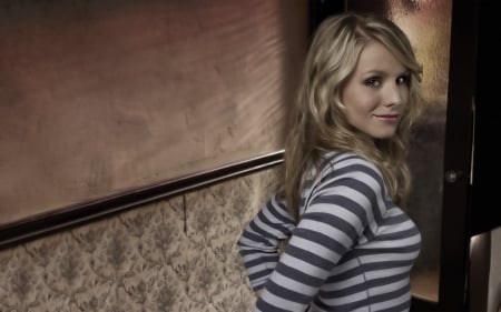 Kristen Bell - hot Kristen Bell, hot blonde, sexy Kristen Bell, Kristen Bell, sexy blonde