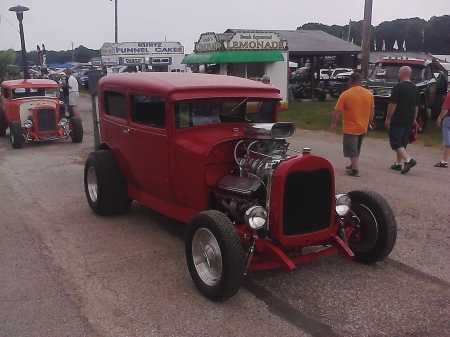 NICE RIDE - classic, cool, old, red