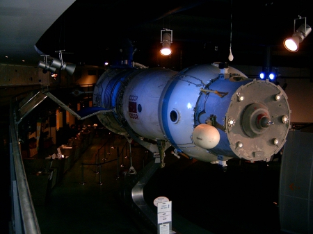 Soyuz (spacecraft) - soyuz, spaceship, russian, rusian spacecraft