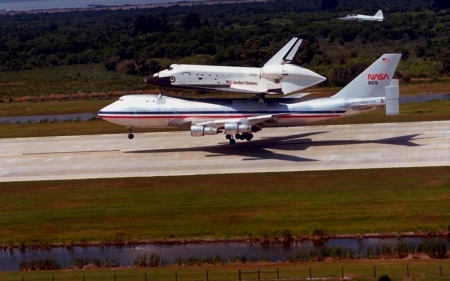 Piggyback Shuttle 2 - space, aircraft, photography, shuttle, photo, wide screen, NASA