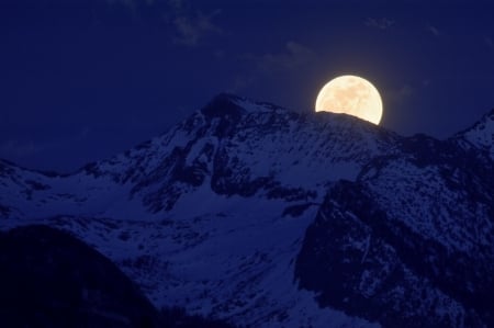 Supermoon - ountain, blue, planet, supermoon, night, light, dark, black, full moon