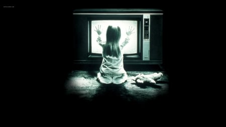 POLTERGEIST - POLTERGEIST, SCARY, HORROR FILM, GHOSTS