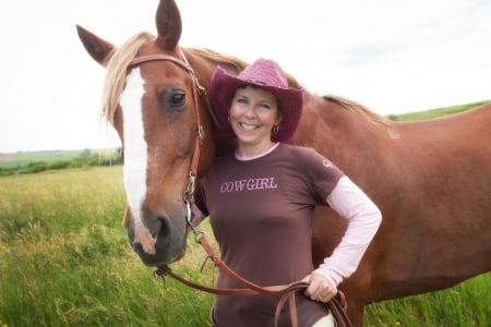 Cow Girl - green, horse, grass, cowgirl