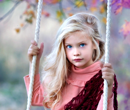 Blue Eyes - pretty, girl, eyes, sweet, hair, hands, lady, cute, princess, face, blue eyes