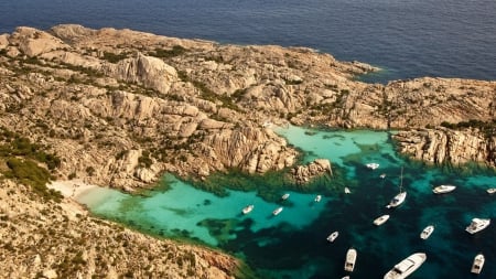 boats at beautiful secluded sea coves - coves, rocks, boats, sea