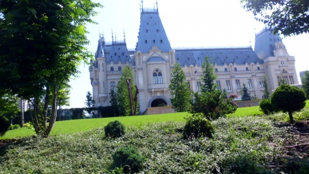 Iasi - iasi, orasul iasi, palatul culturii, oras