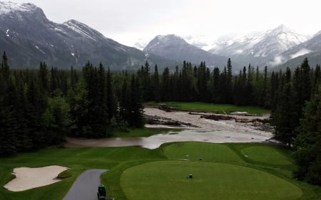 New Water Hazard at Kananaskis - water, mountains, golf, tee