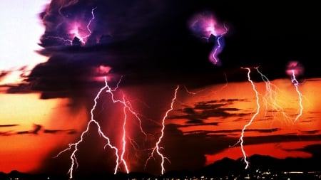 Monster Lightning Storm - dangerous, nature, storms, beauty