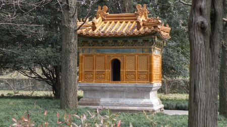 Incense House at Xiaoling Tomb - incense, mausoleum, china, xiaoling