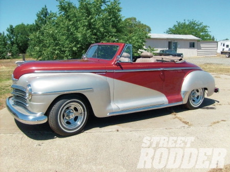 1946 Plymouth Convertible - classic, conv, silver, red