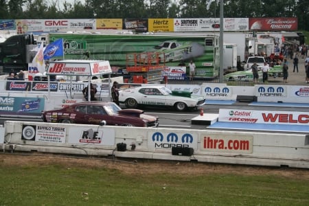 A Day at the Raceway 02 - racing, chevrolet, silver, red, photography, green, ford