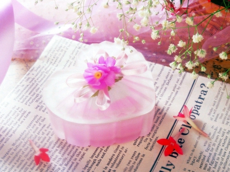 Heartwarming Gift - gift, pink, heart shaped box, ribbon, flower