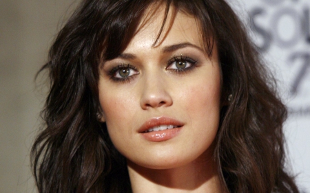 Olga Kurylenko - Models Female & People Background Wallpapers on ...