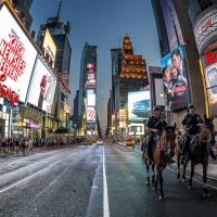 mounted police in times square nyc