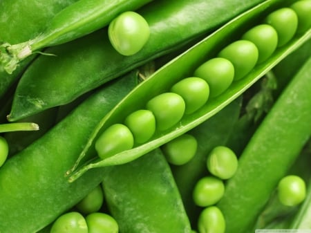 PEAS IN A POD - photos, food, natural, green, macro, fruit, edible, vegetables, close up