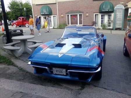 VERY NICE VETTE!!! - OLD, COOL, CLASSIC, FAST