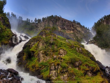 RAGING NATURE - fields, waterfalls, hills