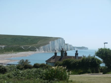 Cottages at Cuckmere Haven - Cliffs, Sunshine, Chimneys, Sussex