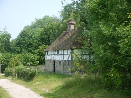 Midhurst Farm House - Farn, Past Times, Timber framed, Sussex, Weald