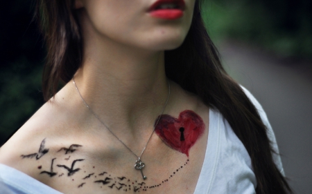 The key to my Heart - woman, girl, chain, key, heart, photography, tattoo, beautiful, mood