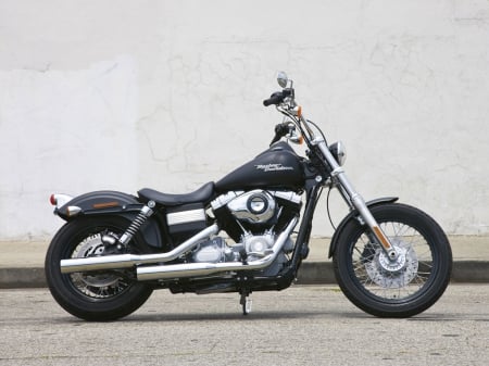 2009 Harley Davidson FXDB Dyna Street - dyna street, fxdb, motor, harley davidson