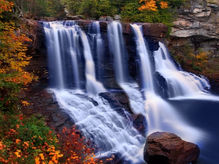 BLACKWATERS, WEST VIRGINIA - autumn, travel, water, waterfalls, mountains, lovely, photos, blackwater, west virginia, pretty, beautiful, landscapes