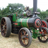 steam traction engine