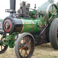 steam traction engine