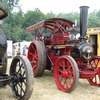 steam traction engine