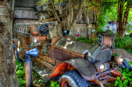 OLD FIRE ENGINE - fire, old, engine, hdr