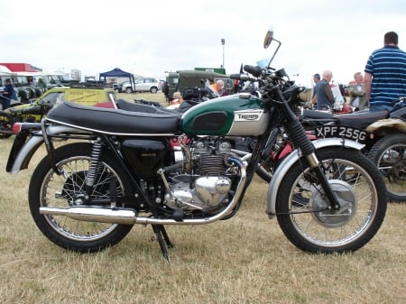 vintage triumph - shiney, vintage, masham2013, triumph