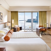 Beautiful Room And Nice View 2