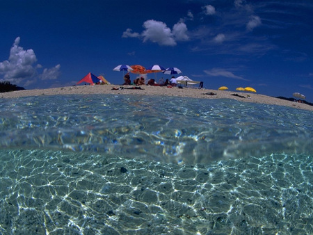 DAY BY THE SEA - ocean, holiday, beach, happy