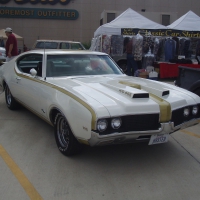 1969 Hurst/Olds 4-4-2 W-46