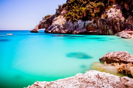 ROCKY SHORE - shore, nature, boat, rock, arch, sea