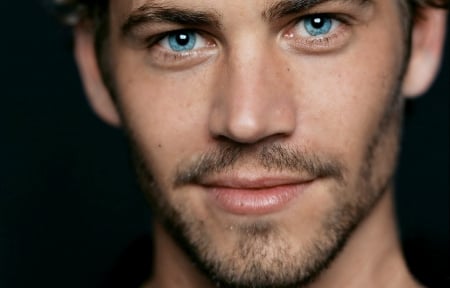 Paul Walker For Luna - ACTOR, HARDBODY, SEXY, HANDSOME, BRUNETTE