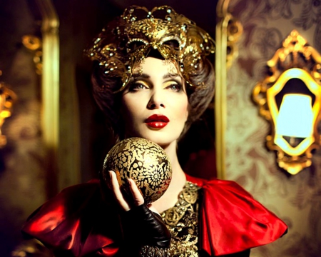 Like a Queen - face, ball, mirror, model, woman