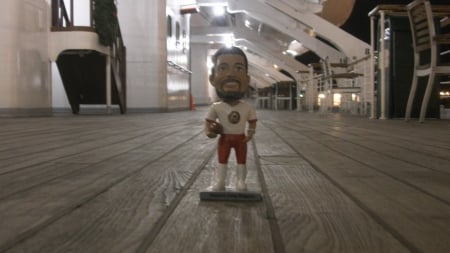 Swiggz BobbleHead (Queen Mary) - SWiggz, Queen Mary, NFL, Football, Redskins, Bobblehead