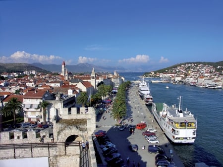 City - sky, houses, river, photo, city