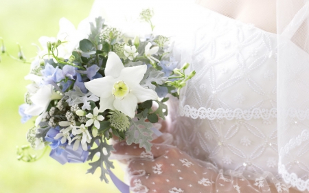 Bouquet - flowers, bouquet, hand, petals