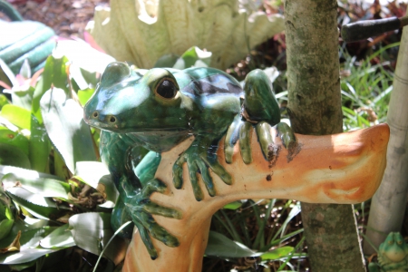 Frog ornament - nature, pretty, frogs, green, big, garden, huge, large