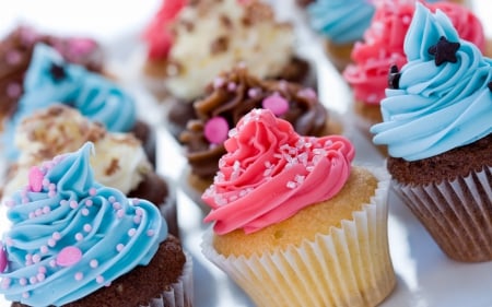 *** Cupcakes *** - delicious, cupcakes, yummy, sweet